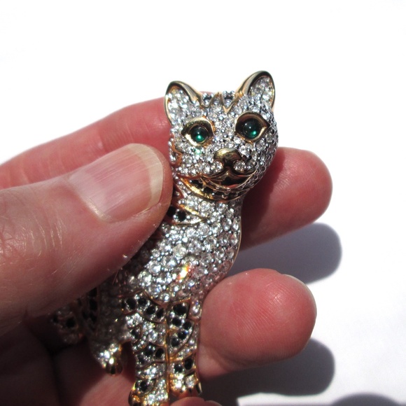 ✨🐱 Swarovski Vintage 1999 Swan Mark Rare Retired Cat Brooch Gold Tone Crystal - Picture 6 of 14